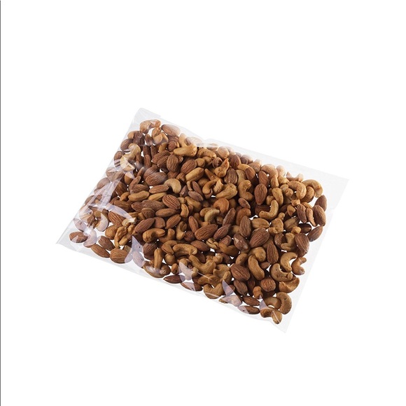 25 5X7 Clear Self Adhesive Bags PRICE IS FIRM - Picture 3 of 3